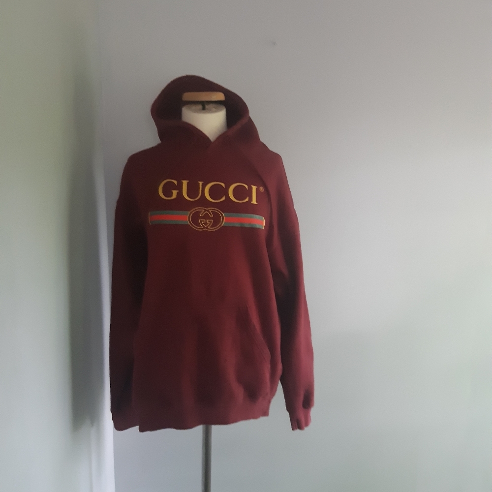 Active Apparel Hoodie Size XL